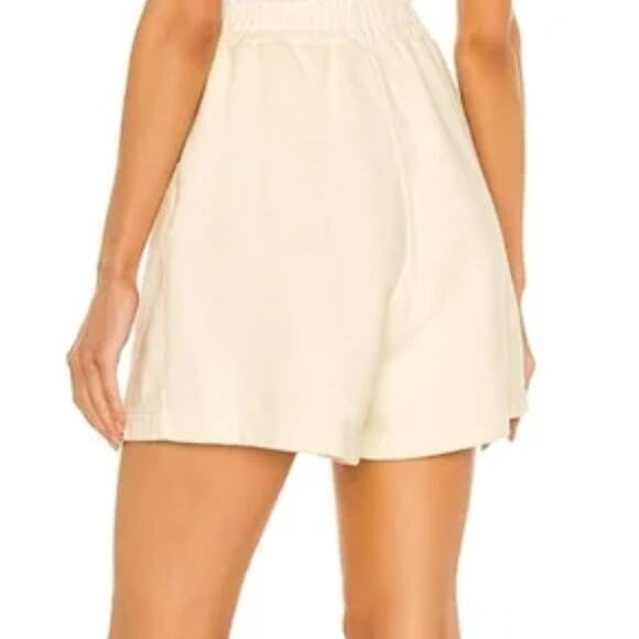 SIXTHREESEVEN High Rise The Sweat Shorts in Butter Pale Yellow NWT Size Small - Picture 3 of 3